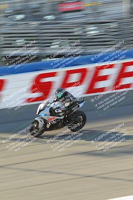 media/Nov-26-2022-Fastrack Riders (Sat) [[b001e85eef]]/Level 3/Session 1 Front Straight/